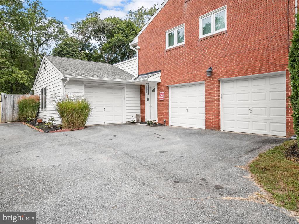 608 BLICK DRIVE