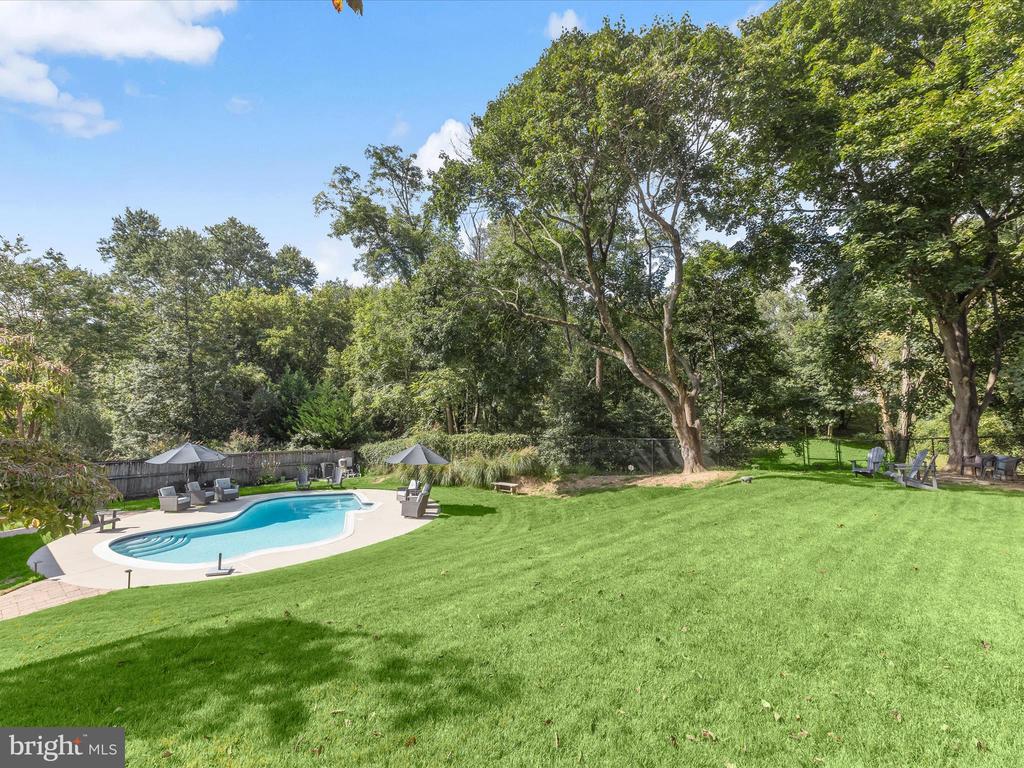 608 BLICK DRIVE