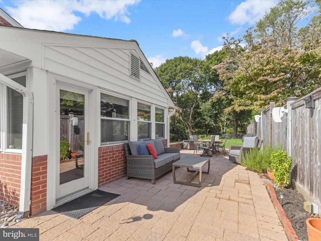 608 BLICK DRIVE