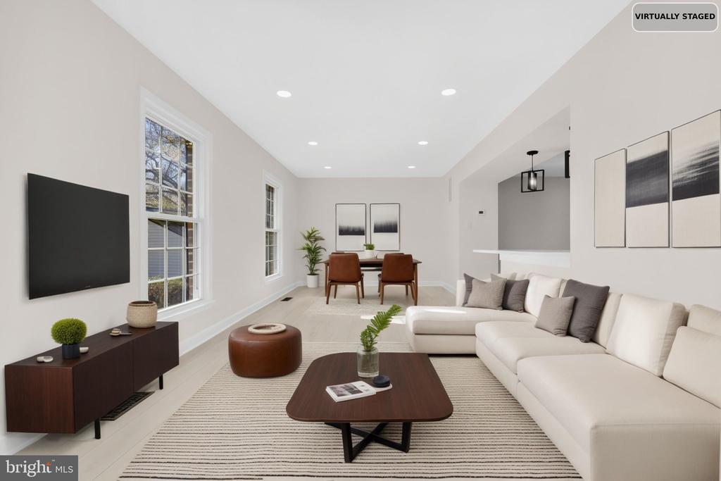 9 JOSHUA TREE COURT