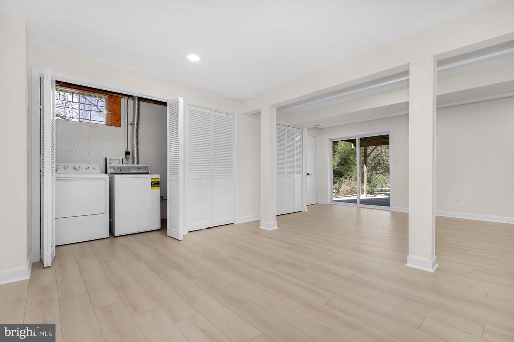 9 JOSHUA TREE COURT