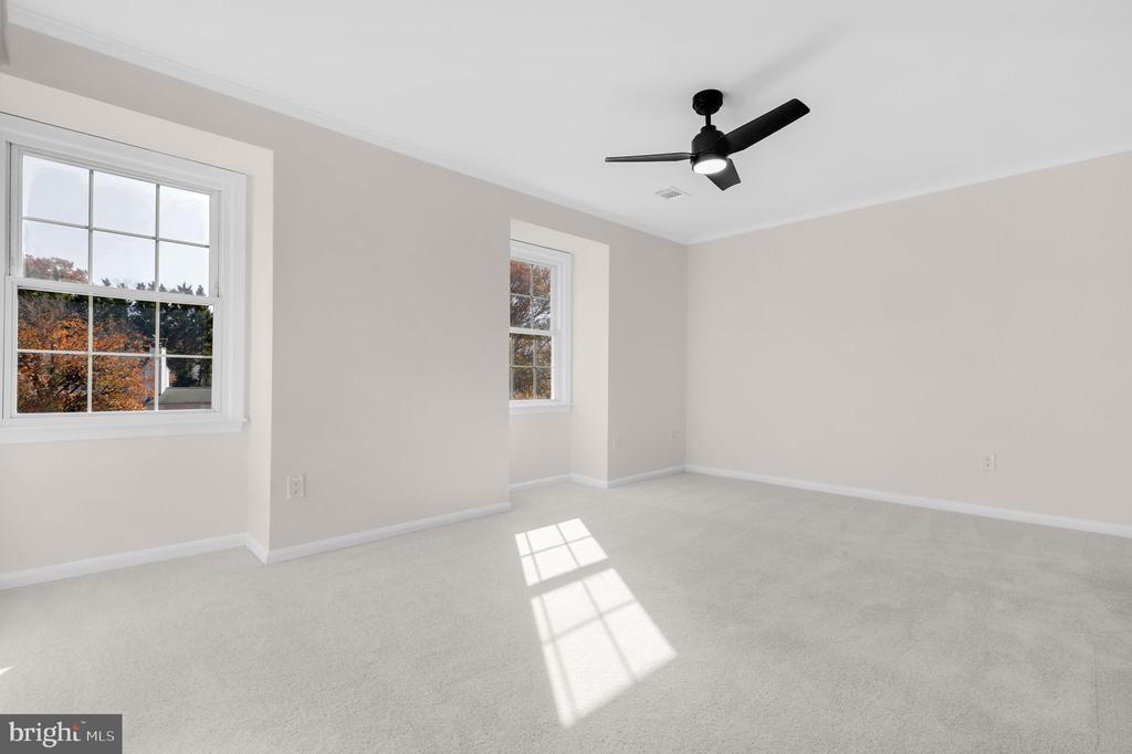 9 JOSHUA TREE COURT