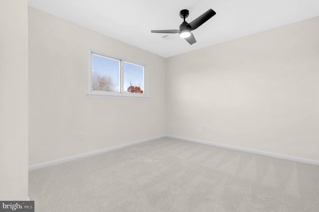 9 JOSHUA TREE COURT
