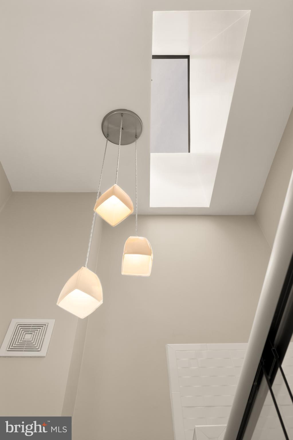 12204 TILDENWOOD DRIVE