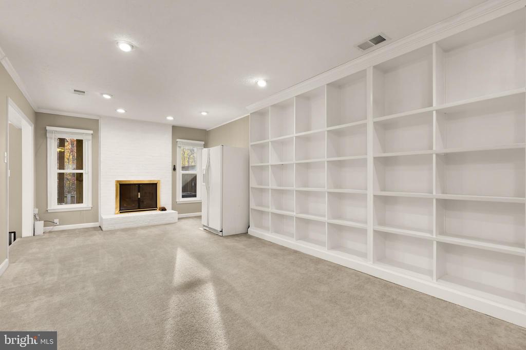 12204 TILDENWOOD DRIVE