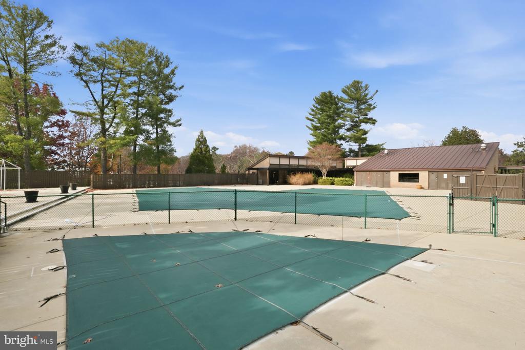 4990 SENTINEL DRIVE 405