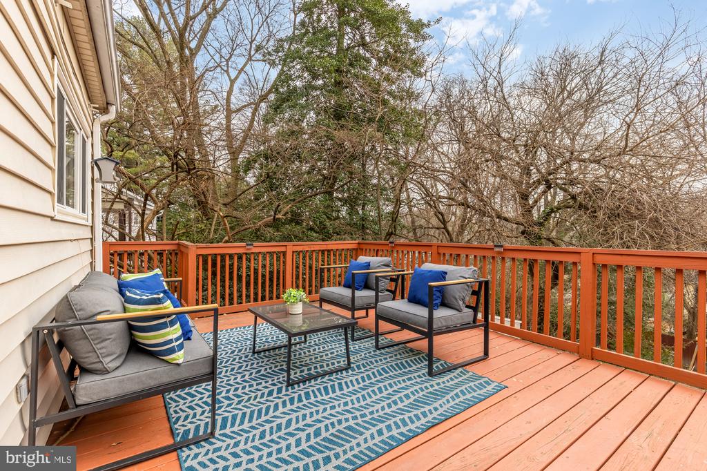 205 HODGES LANE