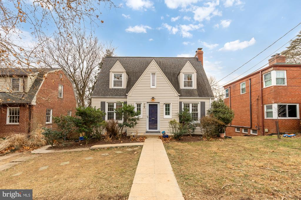 205 HODGES LANE