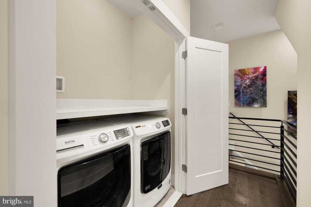 153 WINSOME CIRCLE