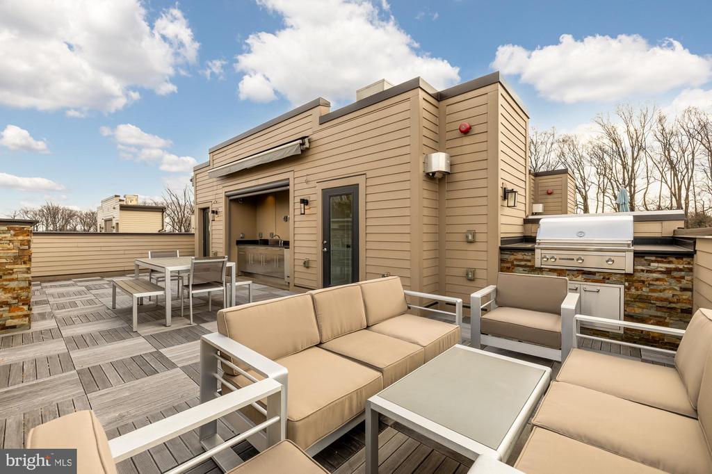 153 WINSOME CIRCLE