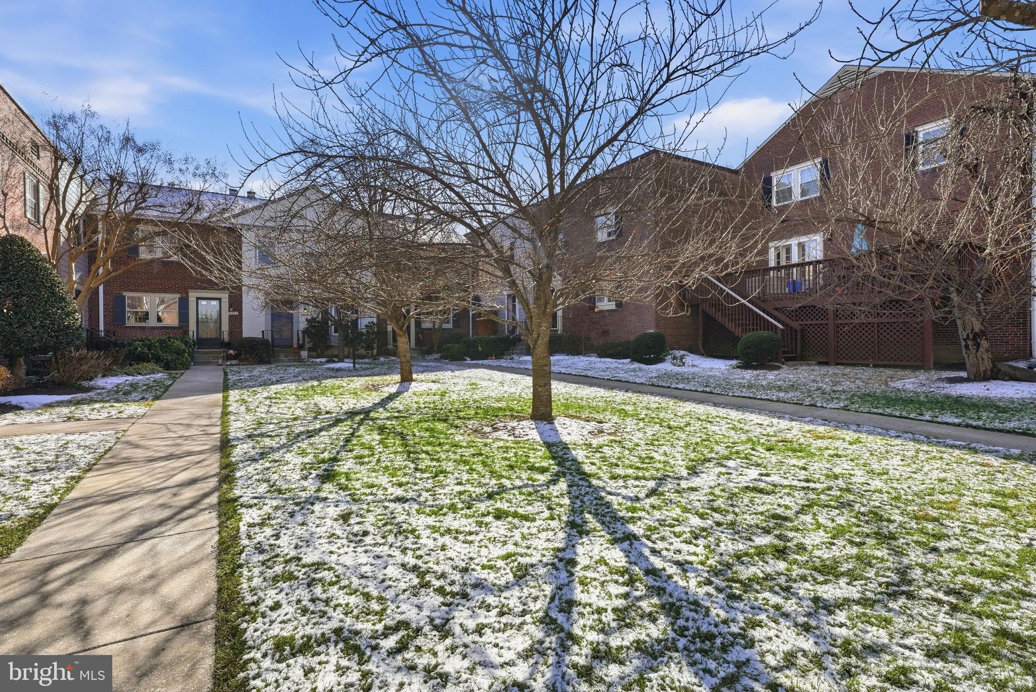 4828 BRADLEY BOULEVARD 212