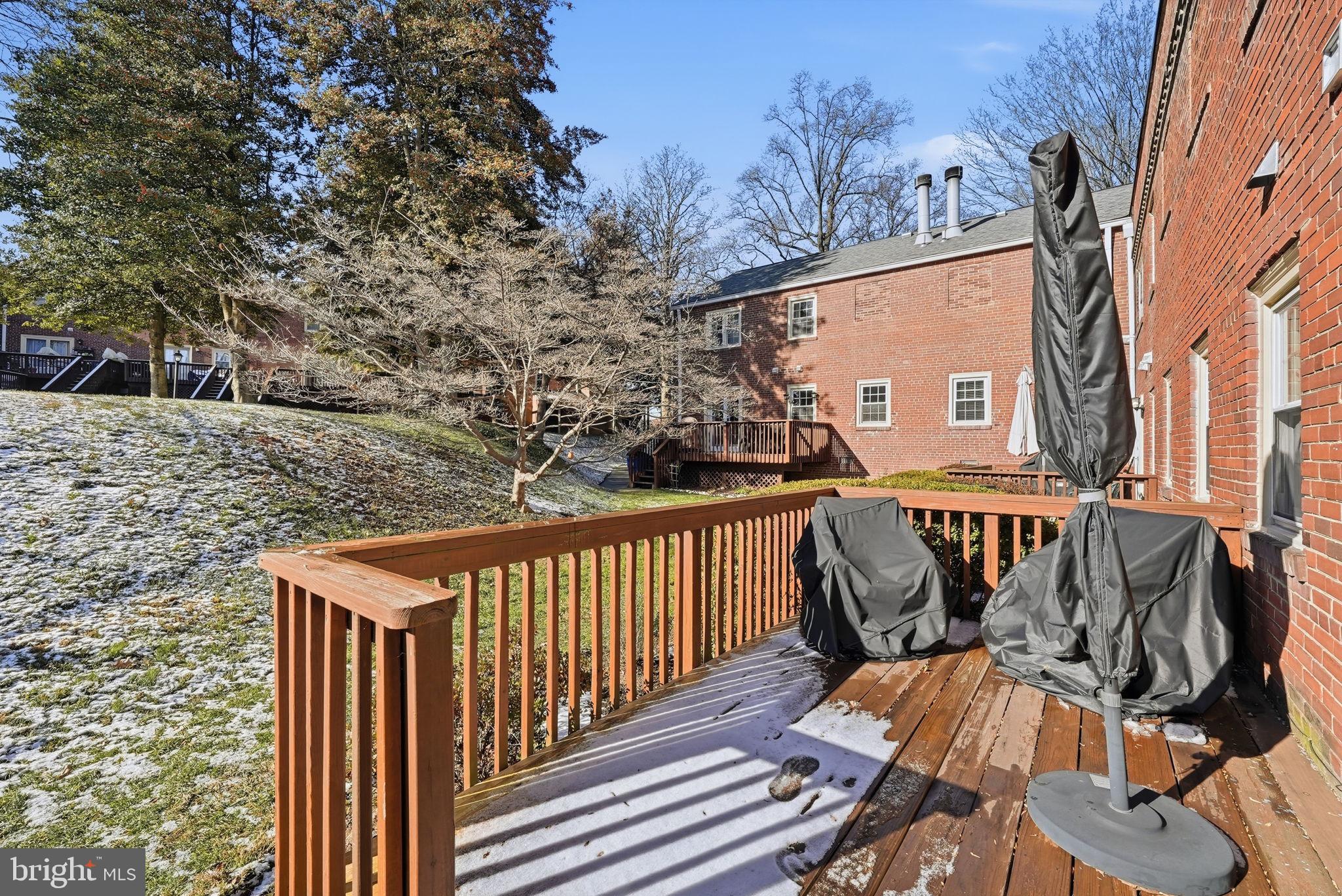 4828 BRADLEY BOULEVARD 212