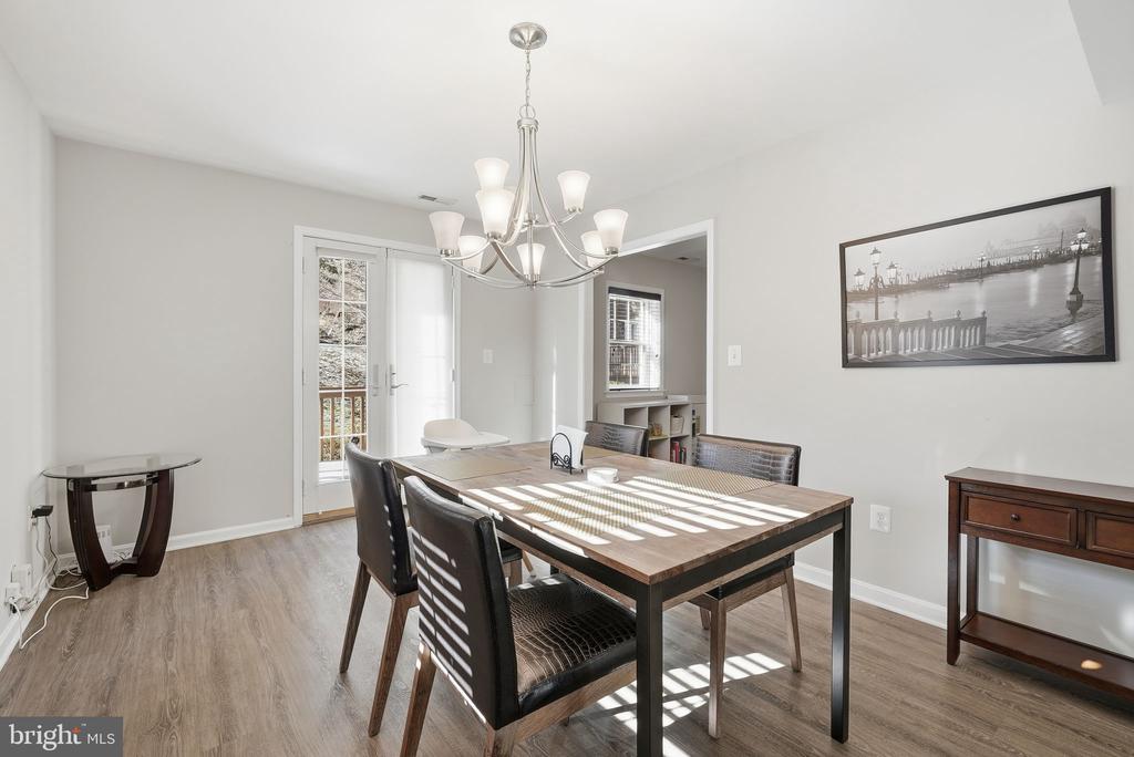 4828 BRADLEY BOULEVARD 212