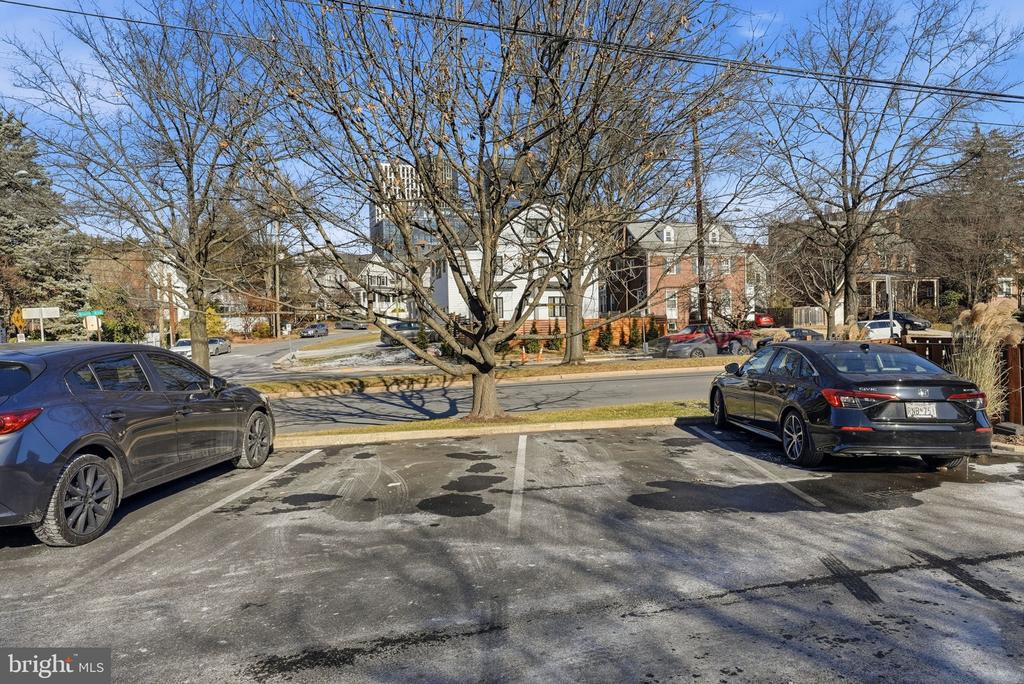 4828 BRADLEY BOULEVARD 212