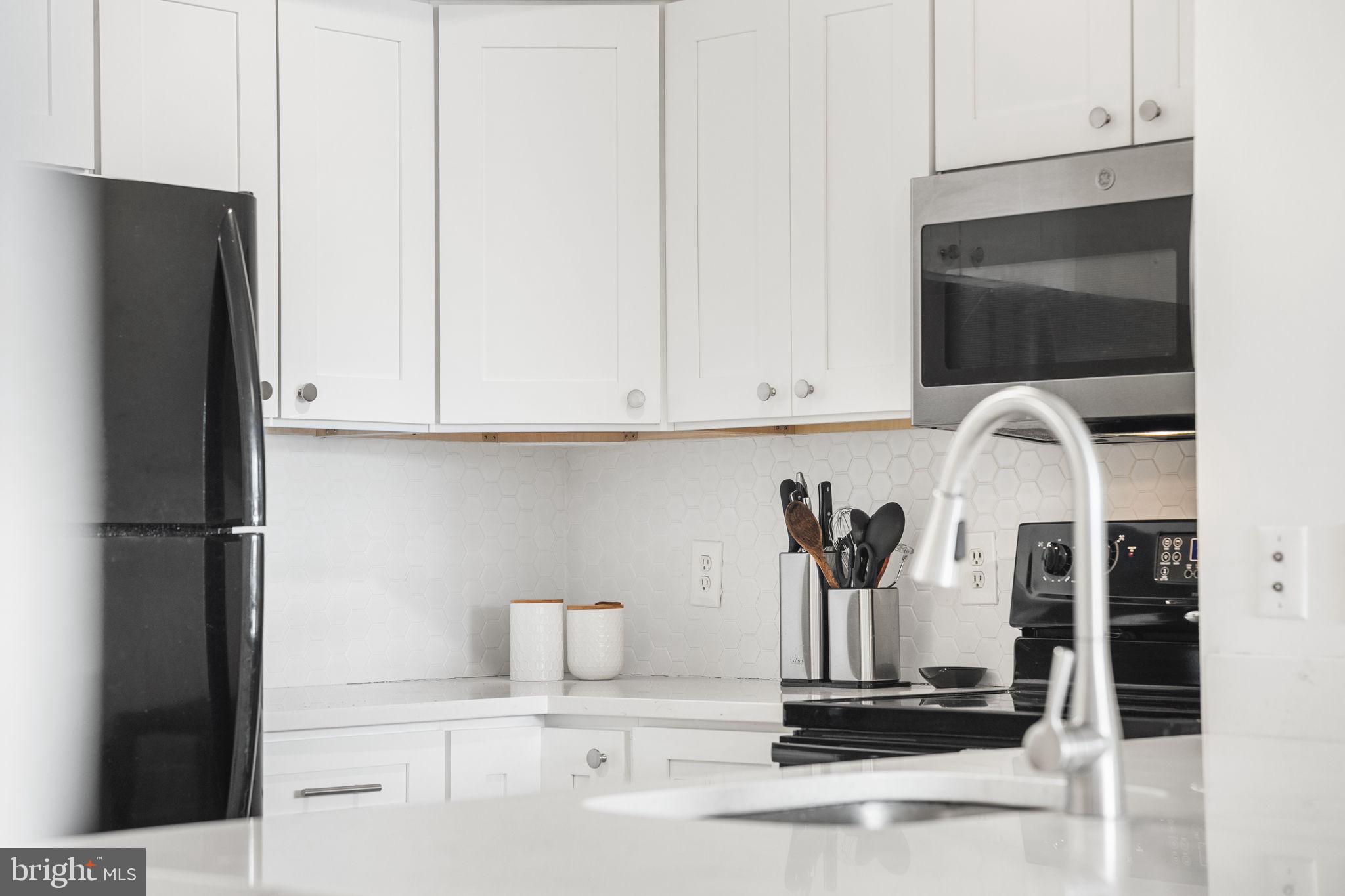 5809 NICHOLSON LANE 214