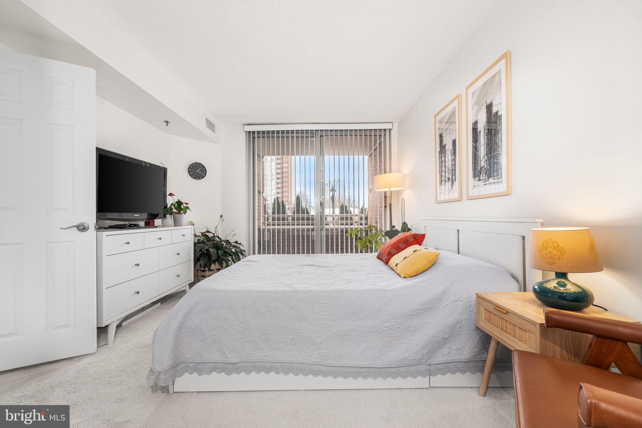 5809 NICHOLSON LANE 214