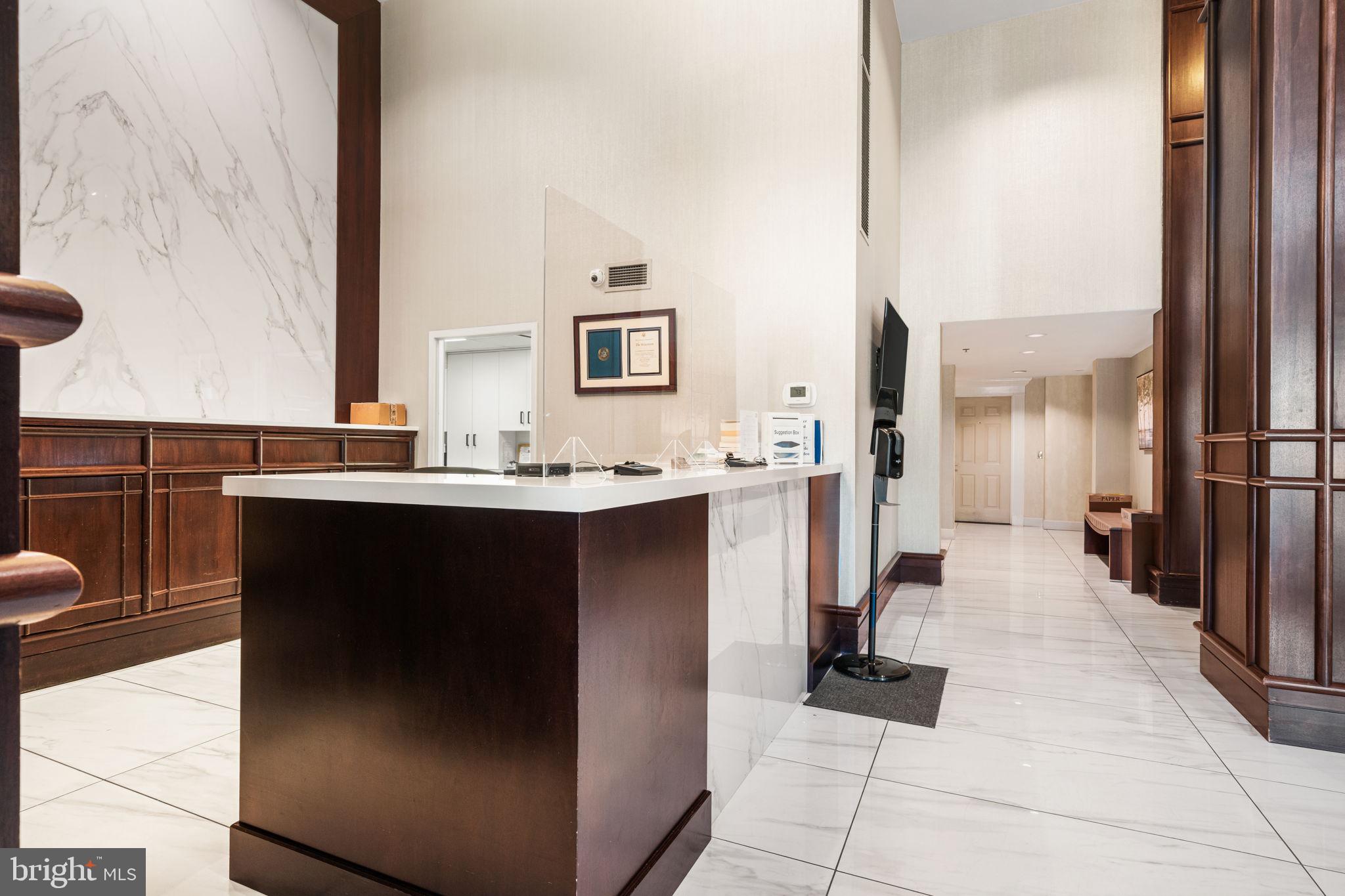 5809 NICHOLSON LANE 214