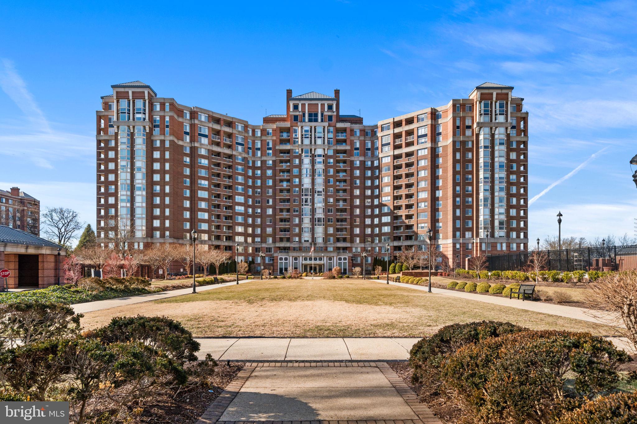 5809 NICHOLSON LANE 214