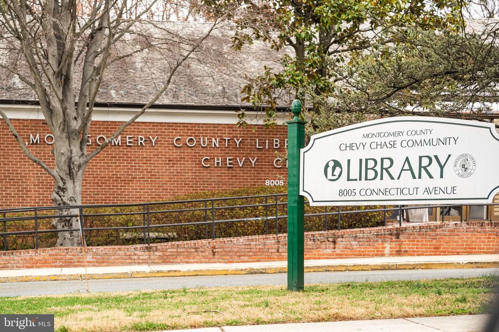 9806 CULVER COURT