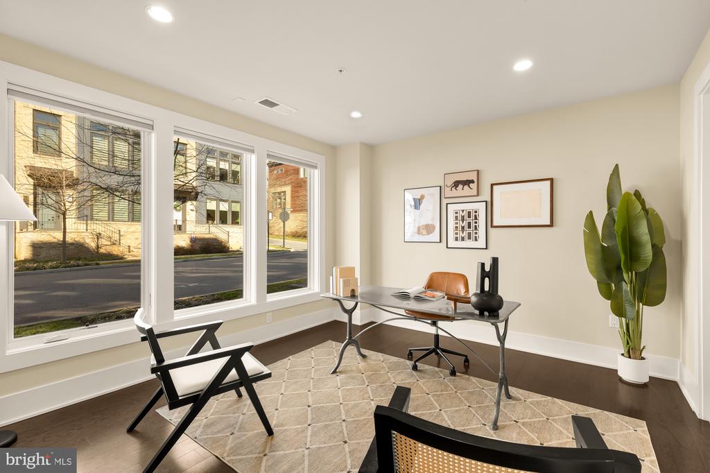 153 WINSOME CIRCLE