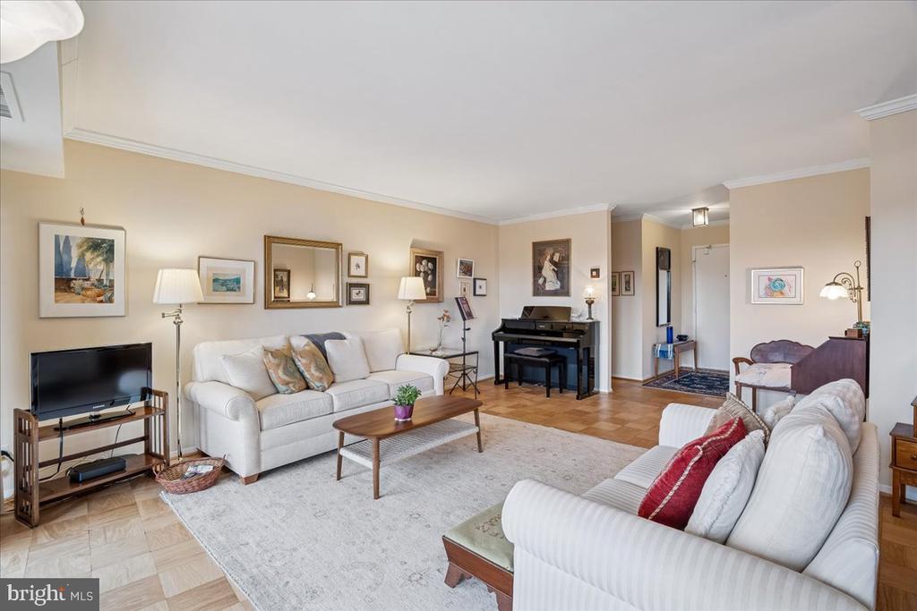 9039 SLIGO CREEK PARKWAY 1409