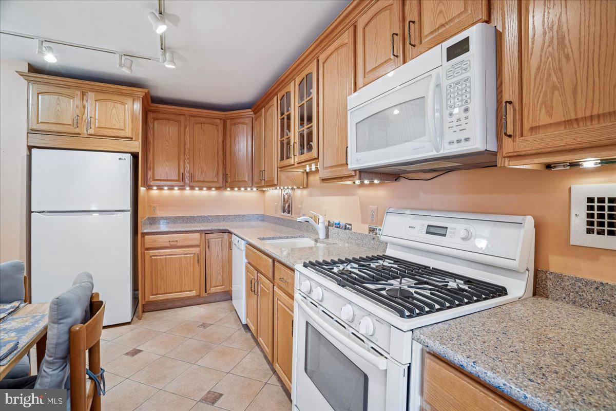 9039 SLIGO CREEK PARKWAY 1409