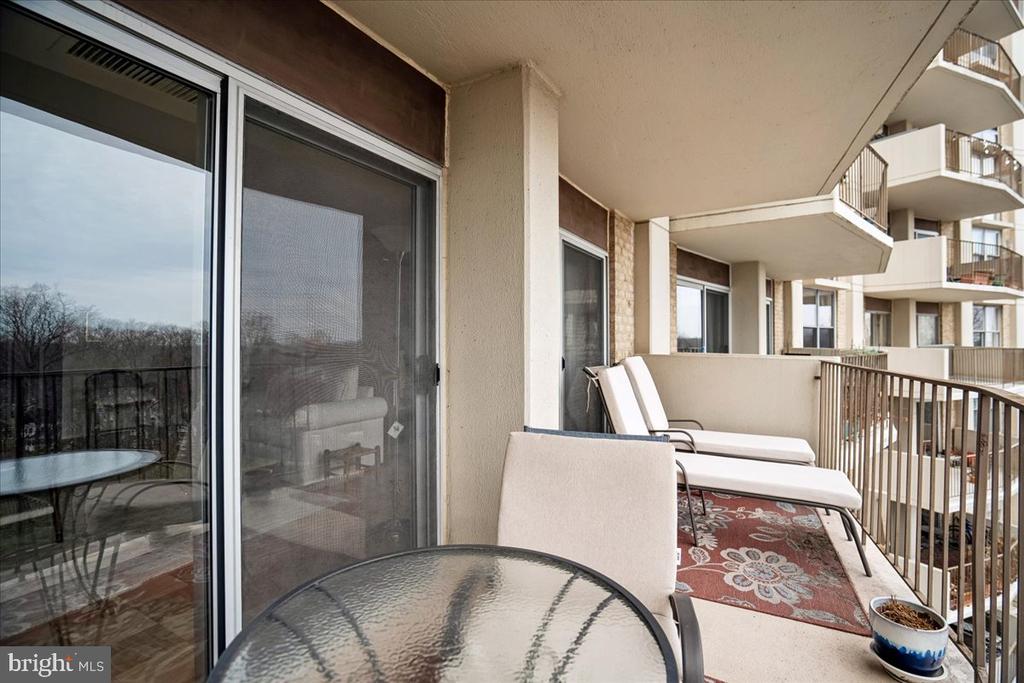 9039 SLIGO CREEK PARKWAY 1409