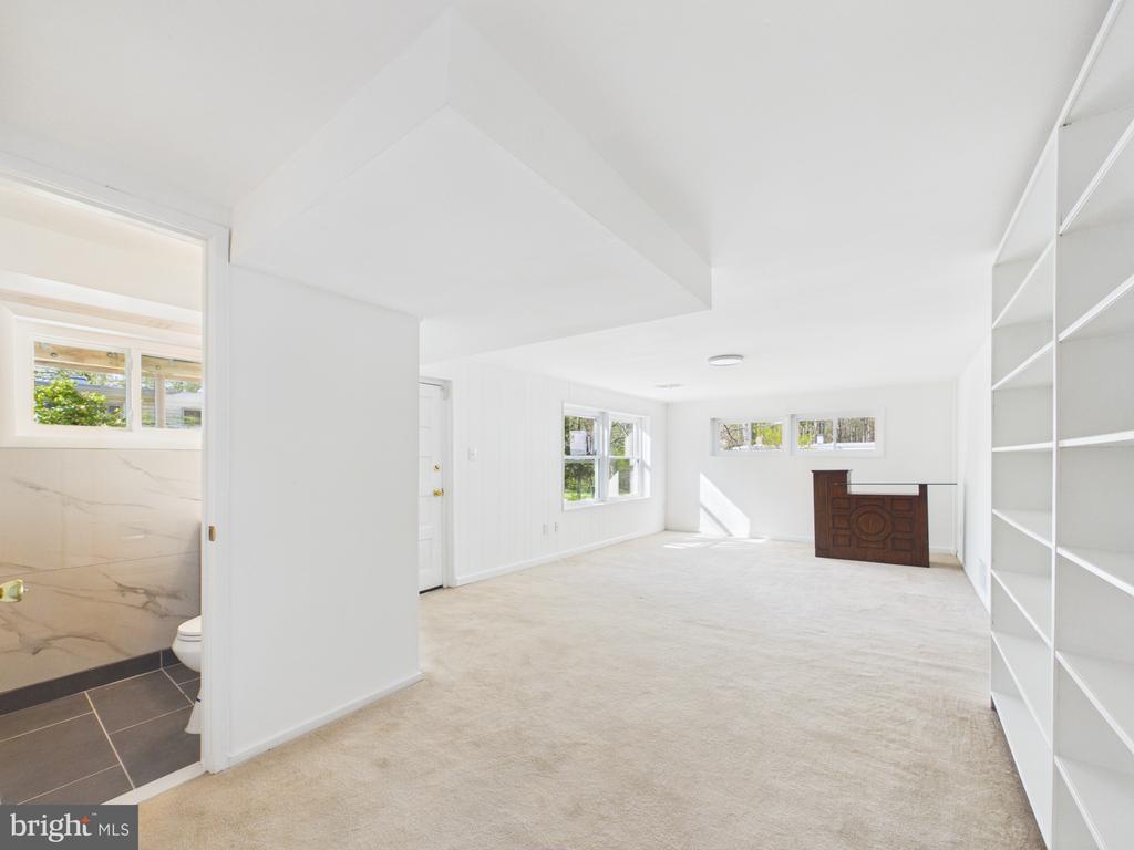 622 MCINTYRE ROAD