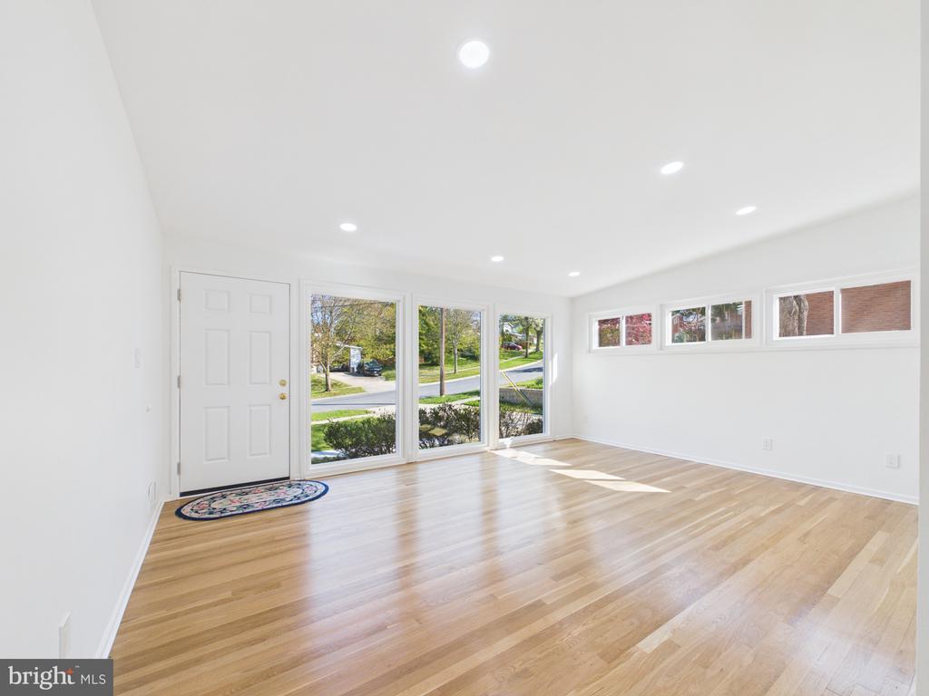 622 MCINTYRE ROAD