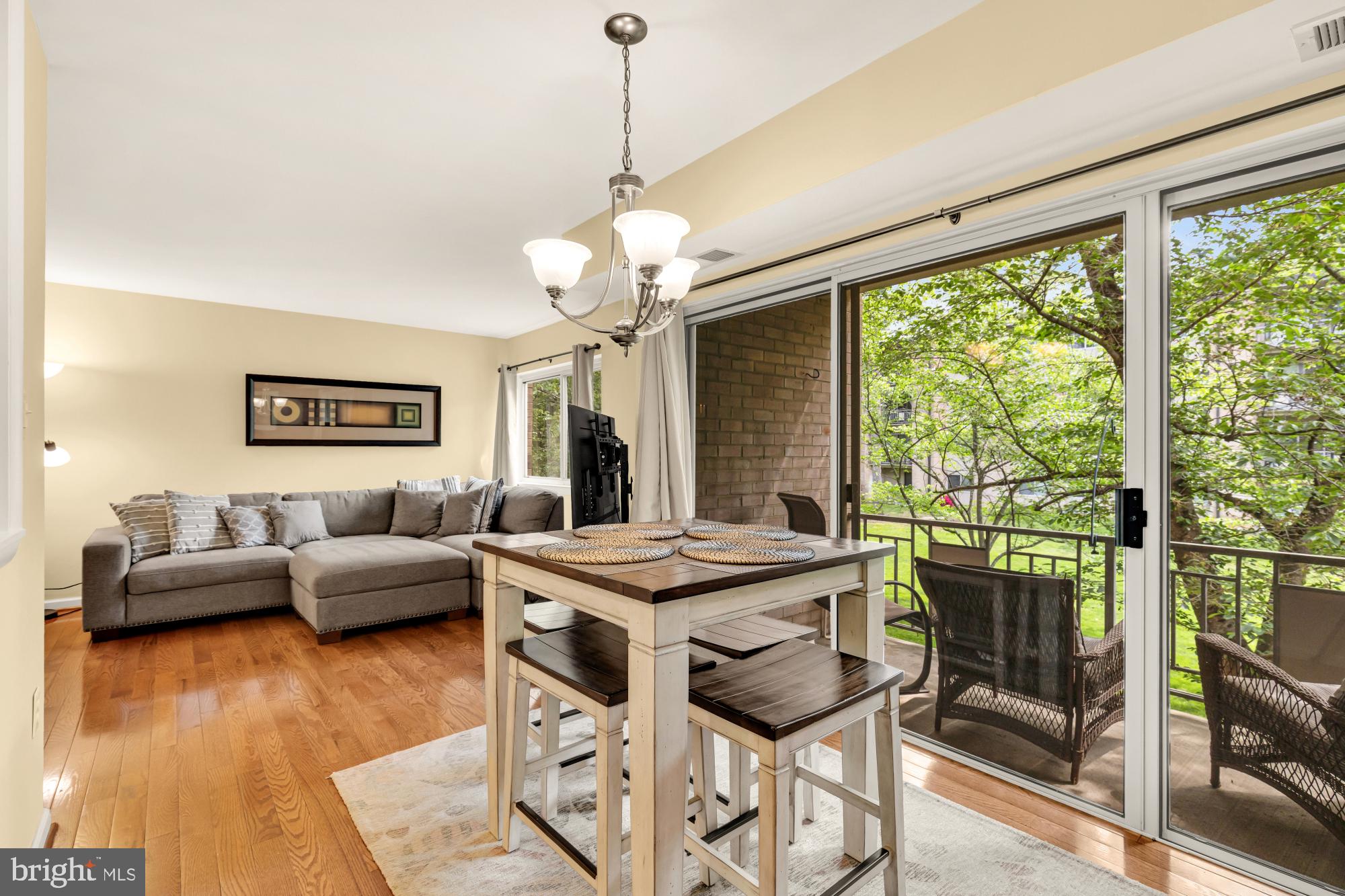 5109 CROSSFIELD COURT 8