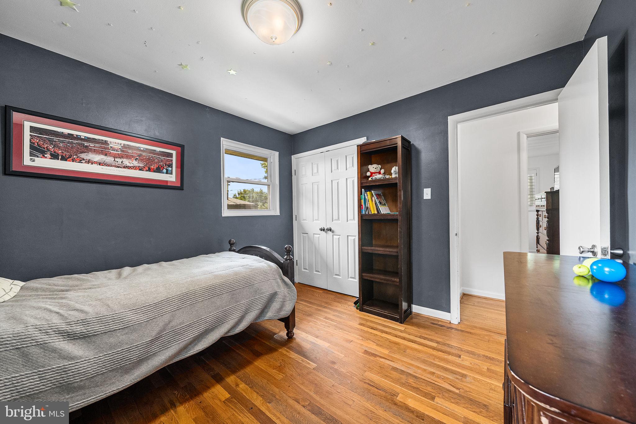 2305 PEGGY LANE