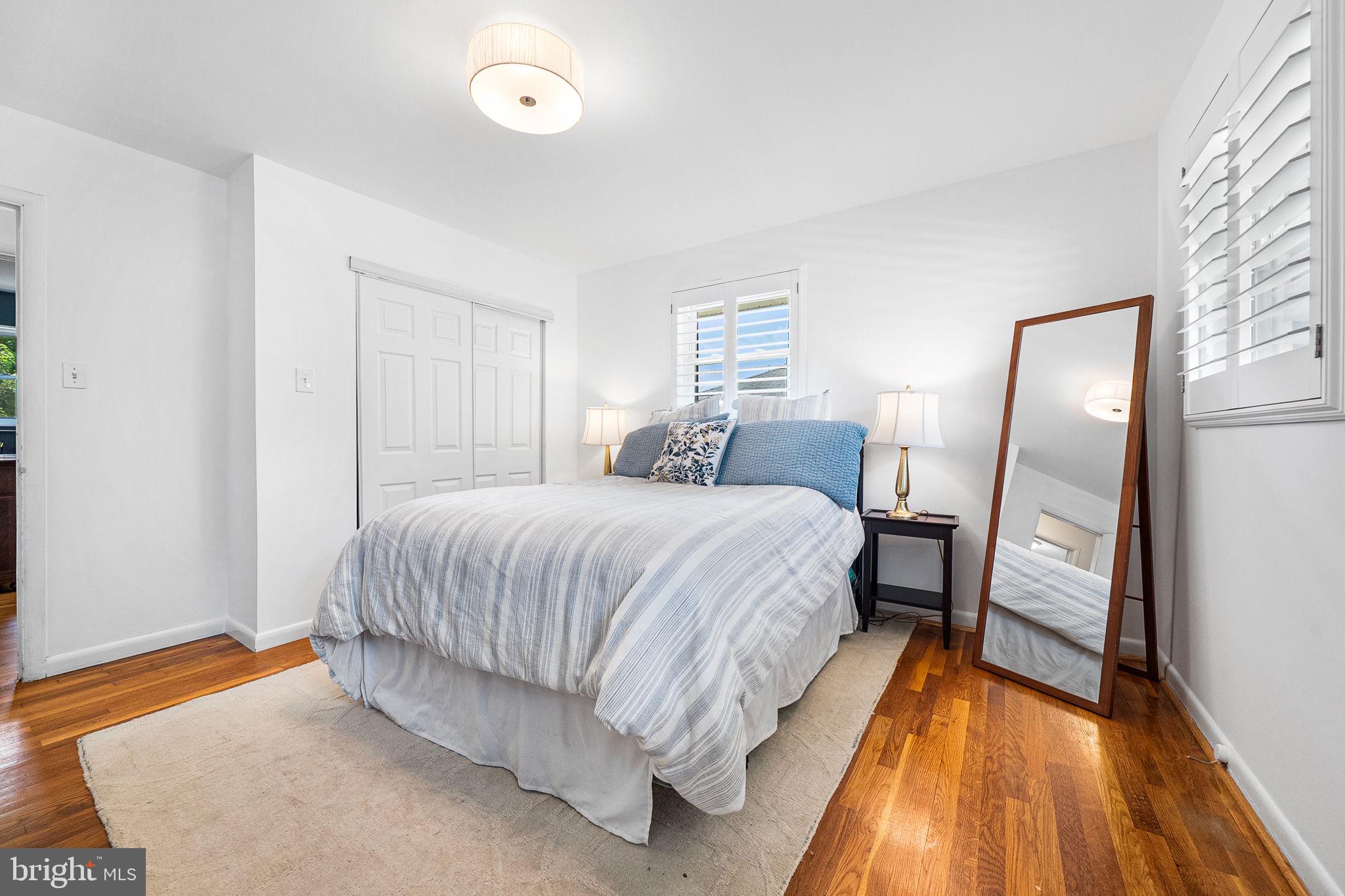 2305 PEGGY LANE