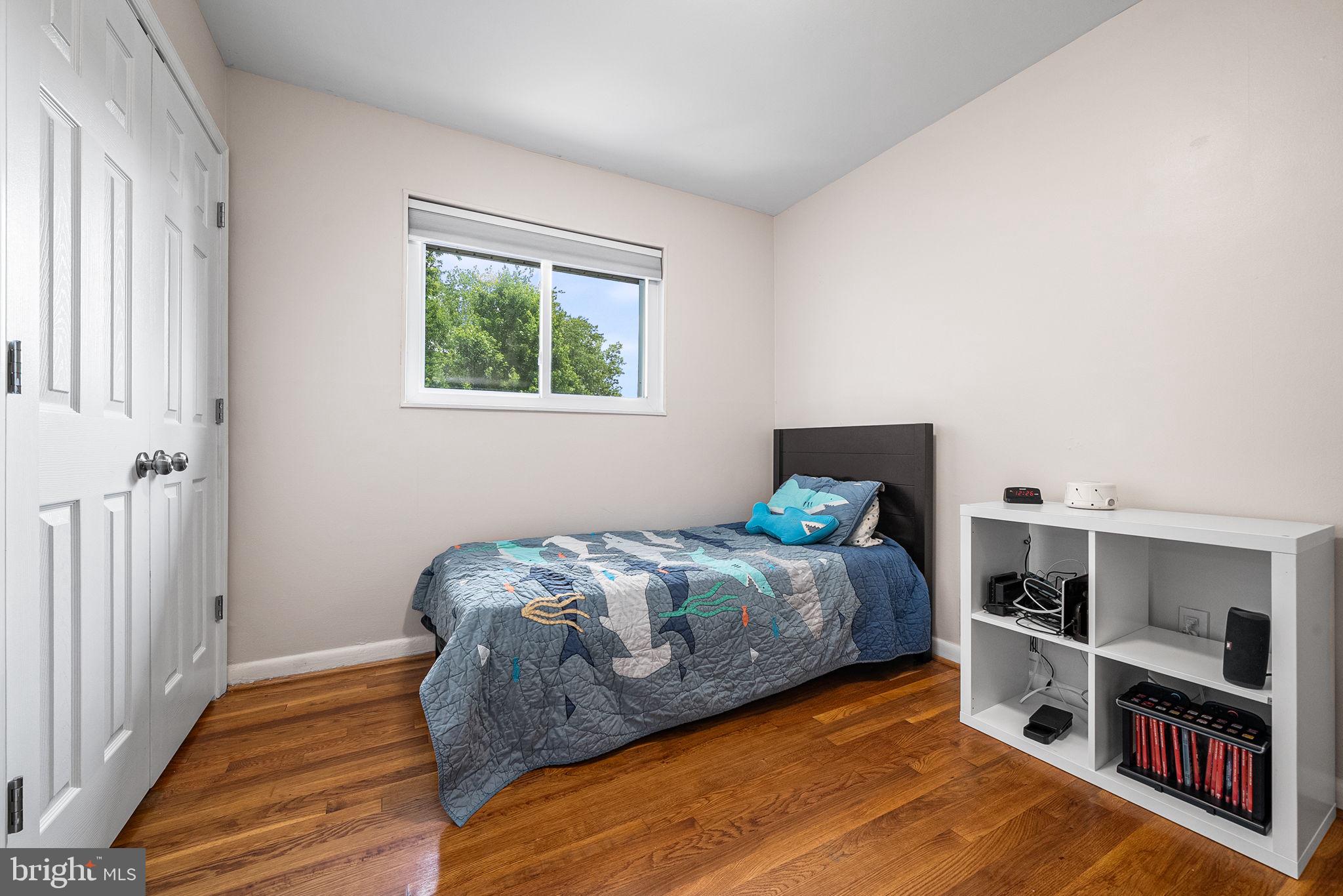 2305 PEGGY LANE