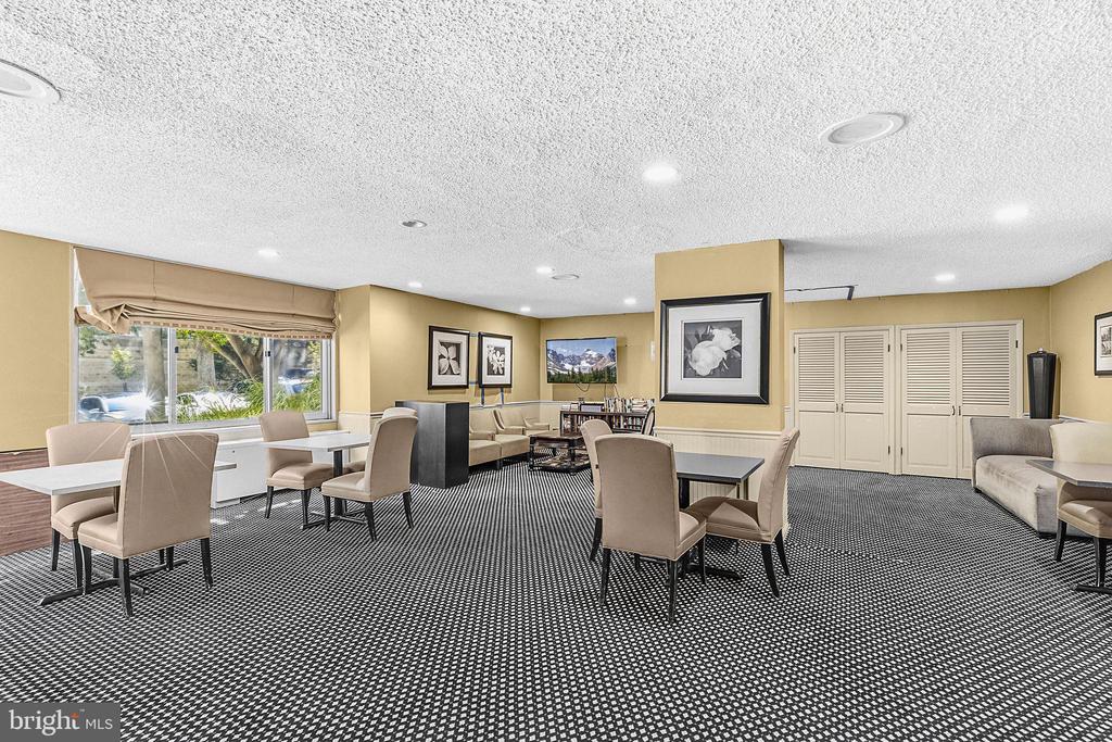 11801 ROCKVILLE PIK Unit: 1706