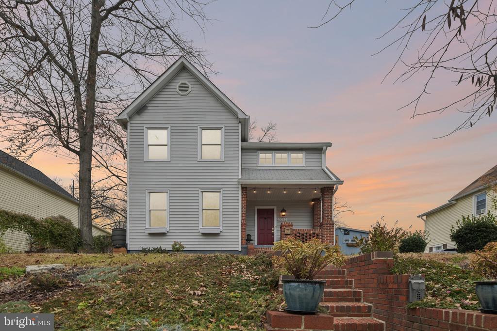 3212 UPSHUR STREET