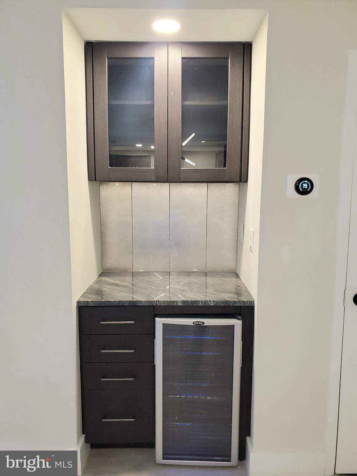 1300 CRYSTAL DR #505S