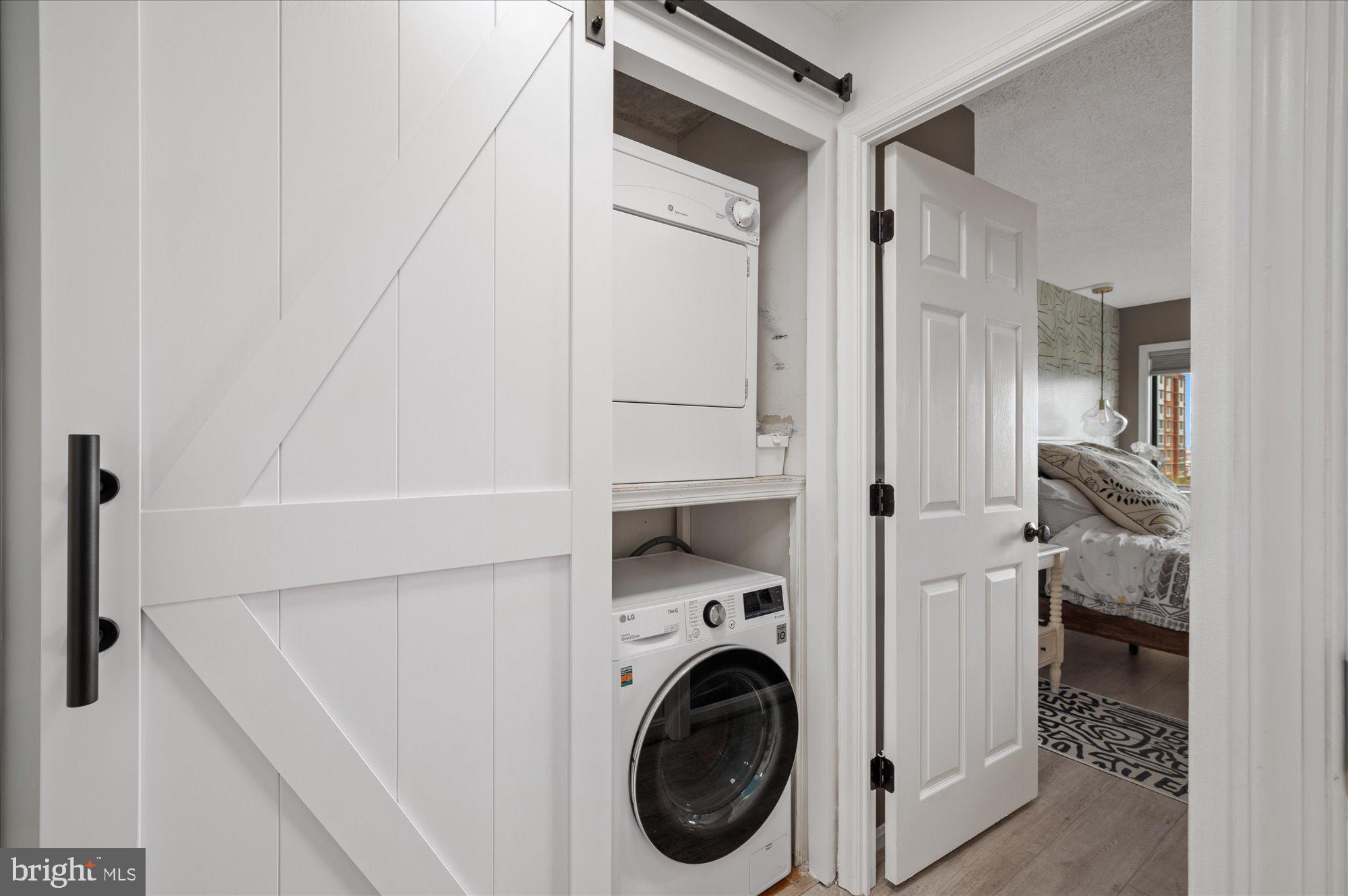 1301 N Courthouse Rd #1404