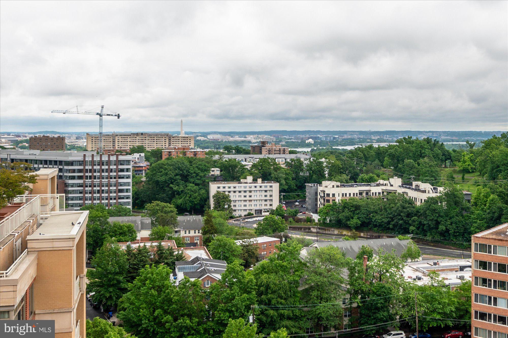 1301 N Courthouse Rd #1404