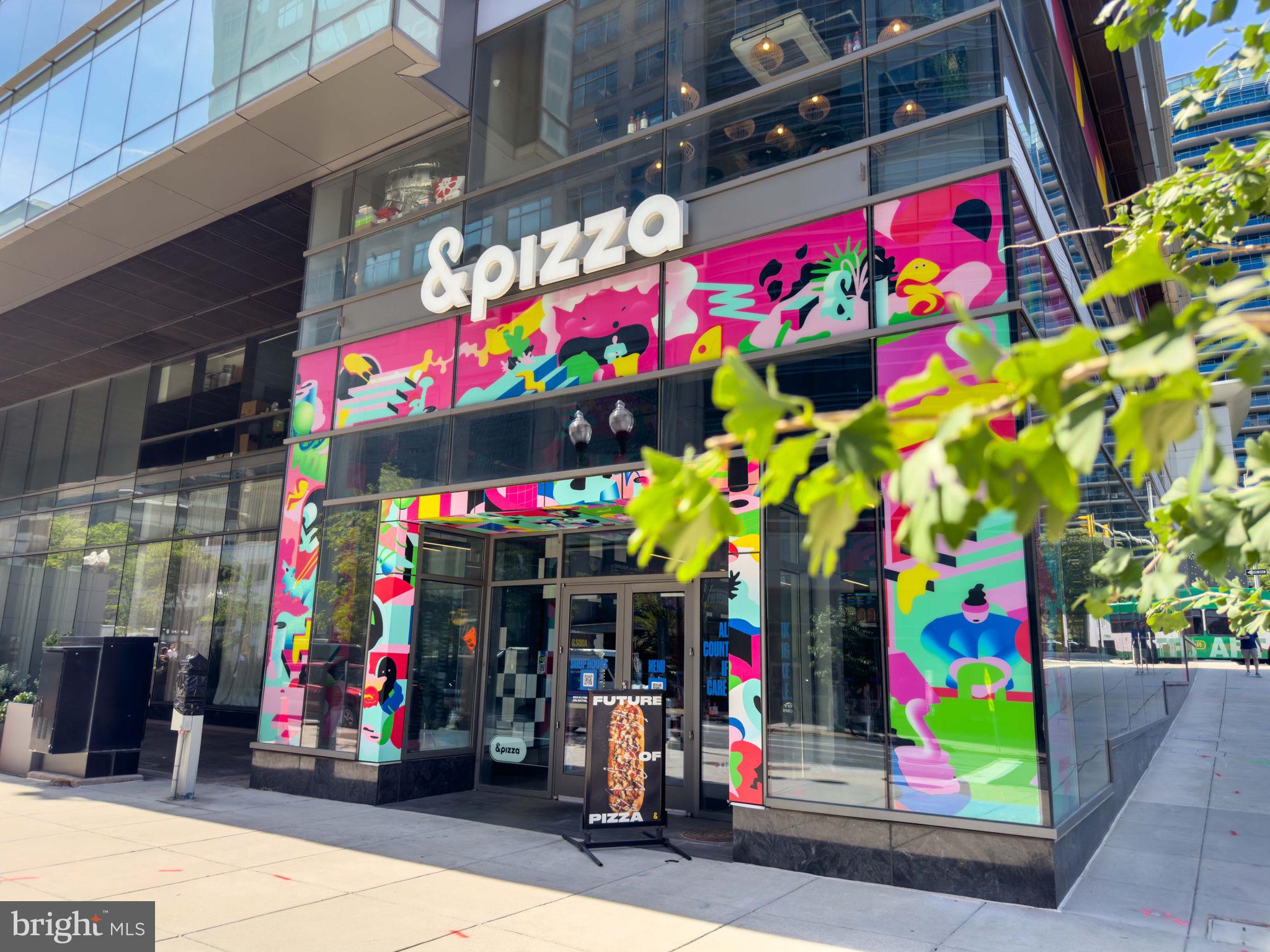 1301 N Courthouse Rd #1404