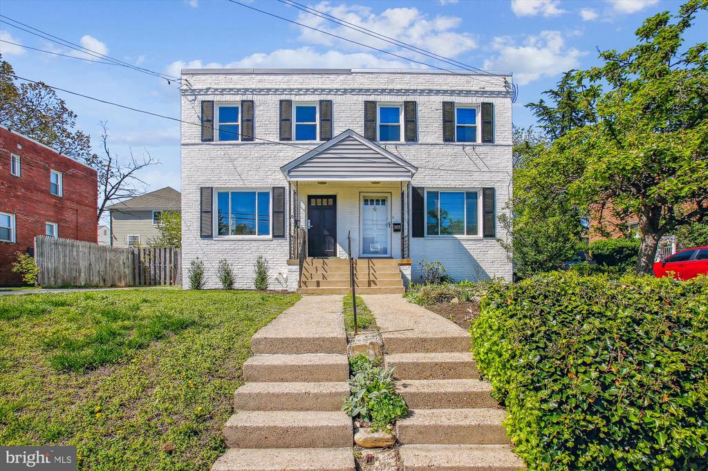 3115 13th Rd S