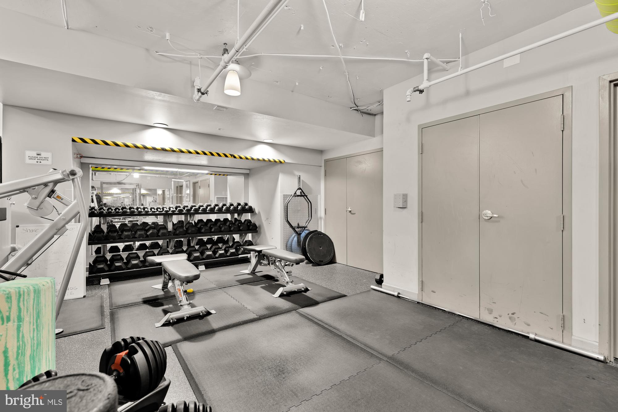 1021 N Garfield St #B37