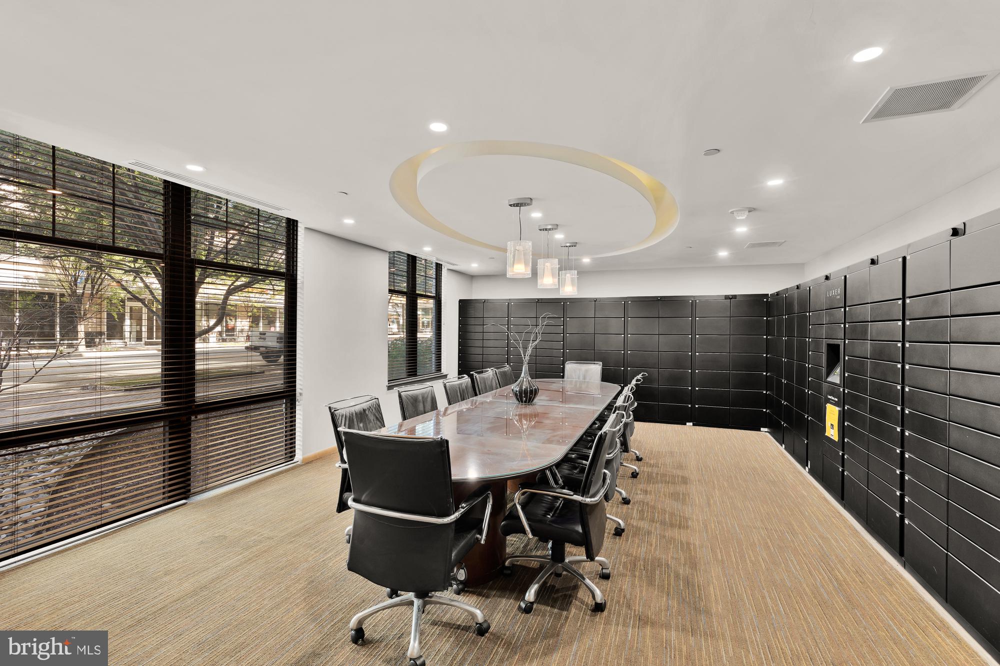 1021 N Garfield St #B37