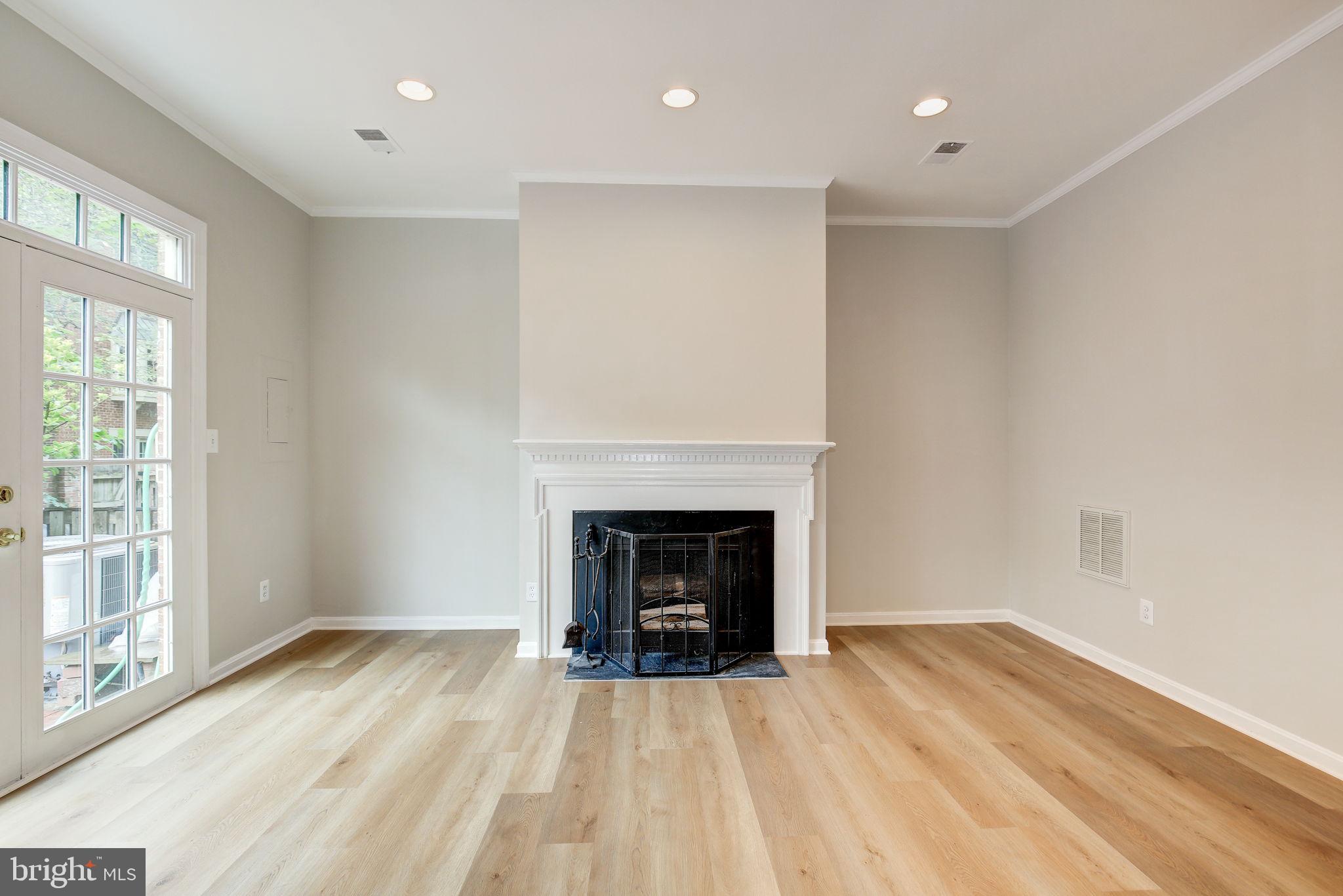 6707 WASHINGTON BOULEVARD C