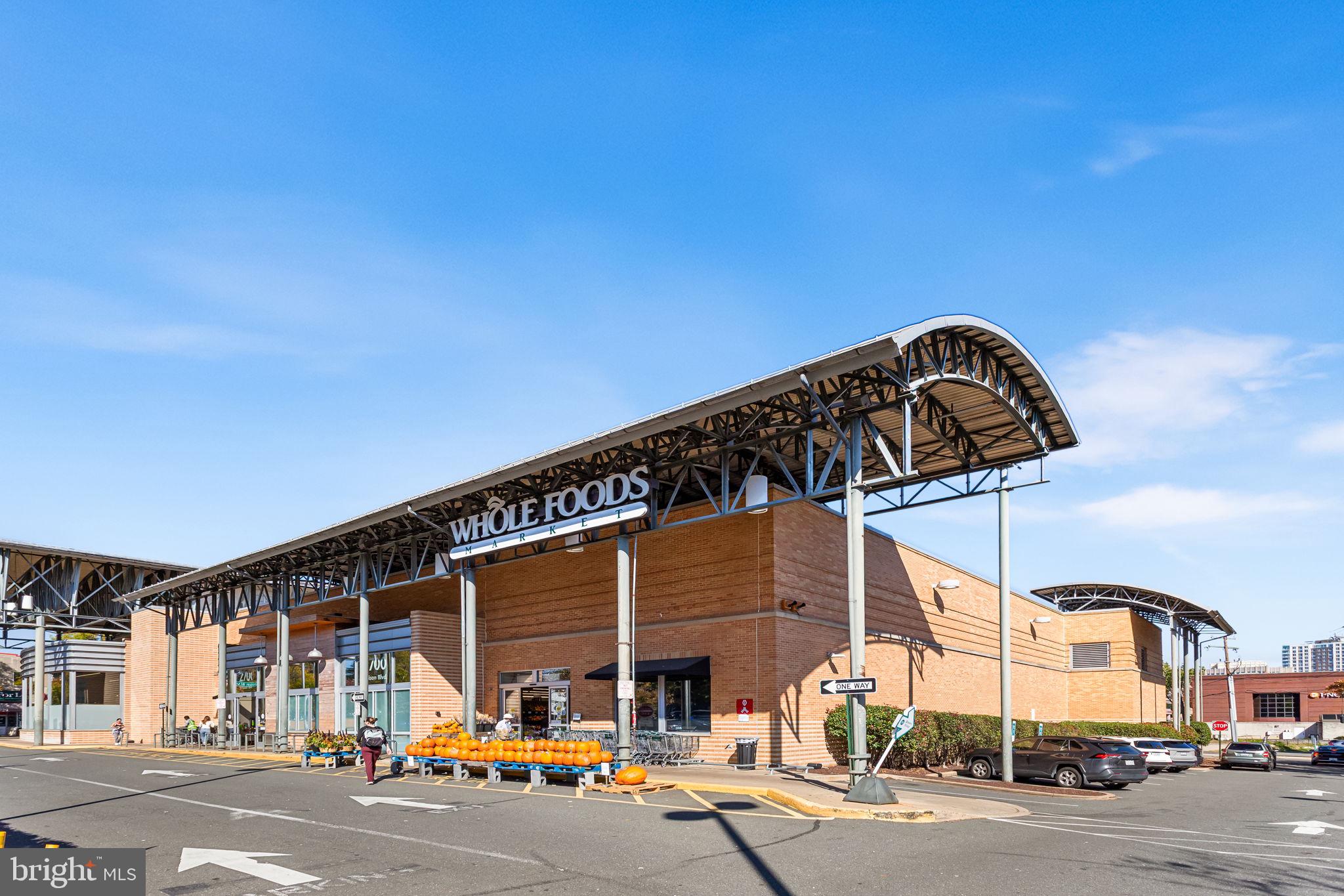 1020 N HIGHLAND STREET 621