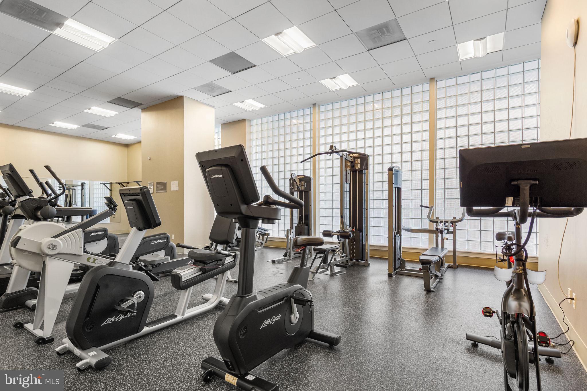 1020 N HIGHLAND STREET 621