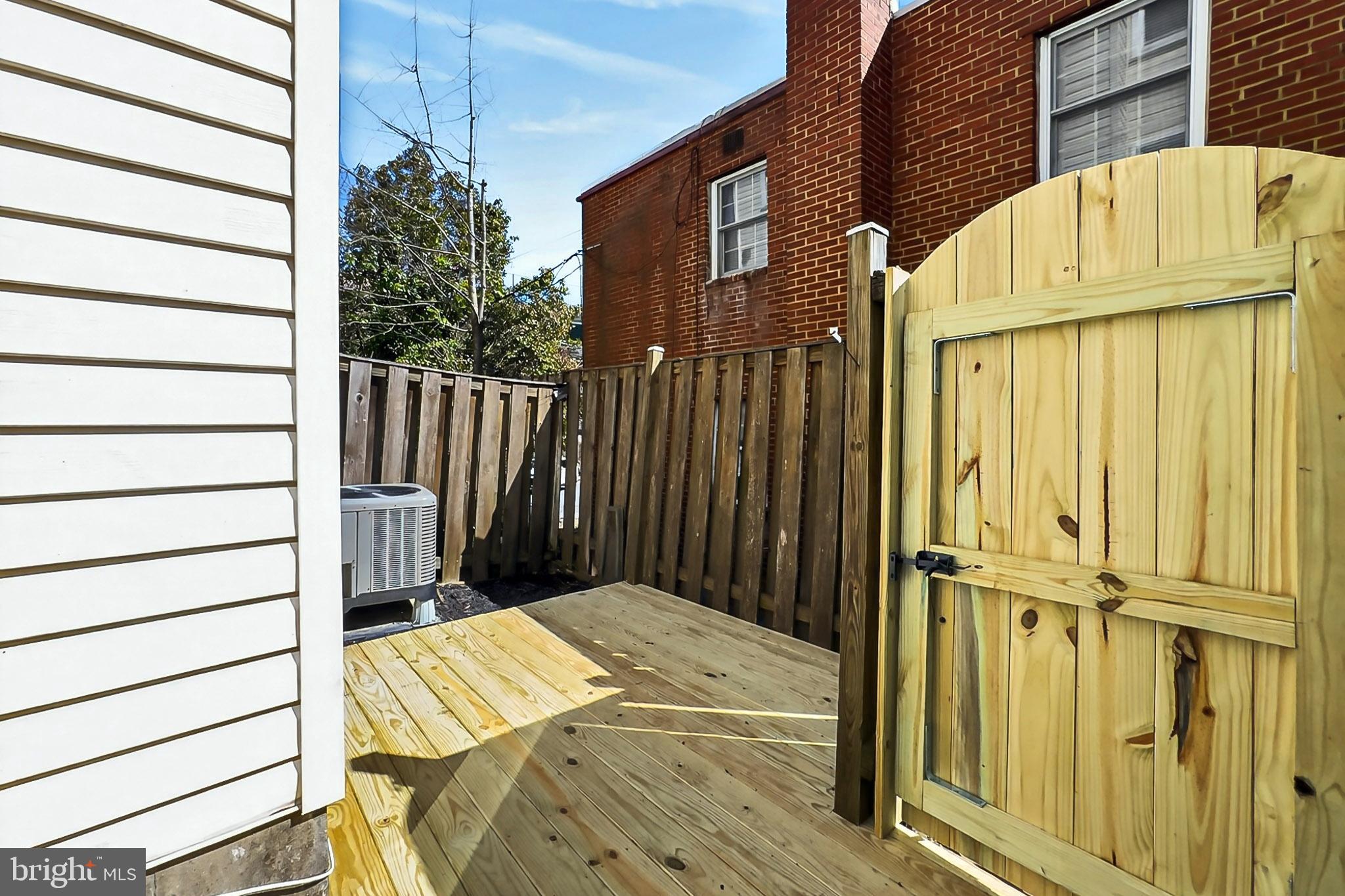 104 S WISE STREET