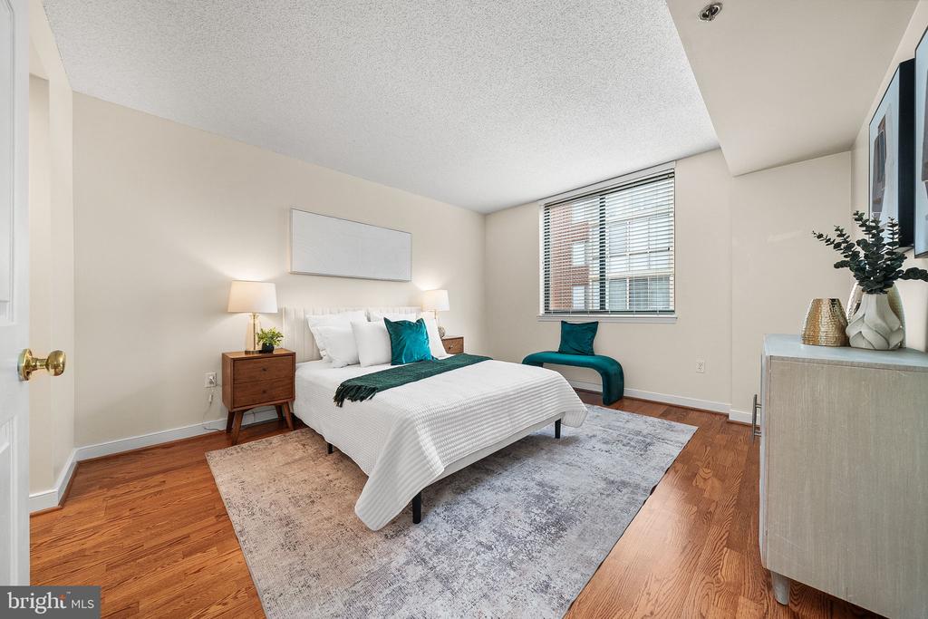 1045 N UTAH STREET Unit: 2-501