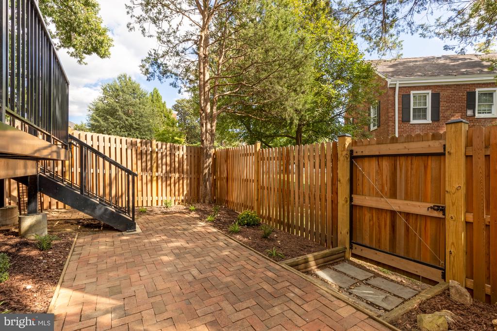 2888 S BUCHANAN STREET Unit: A1