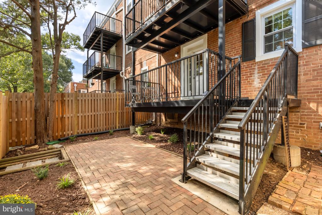 2888 S BUCHANAN STREET Unit: A1