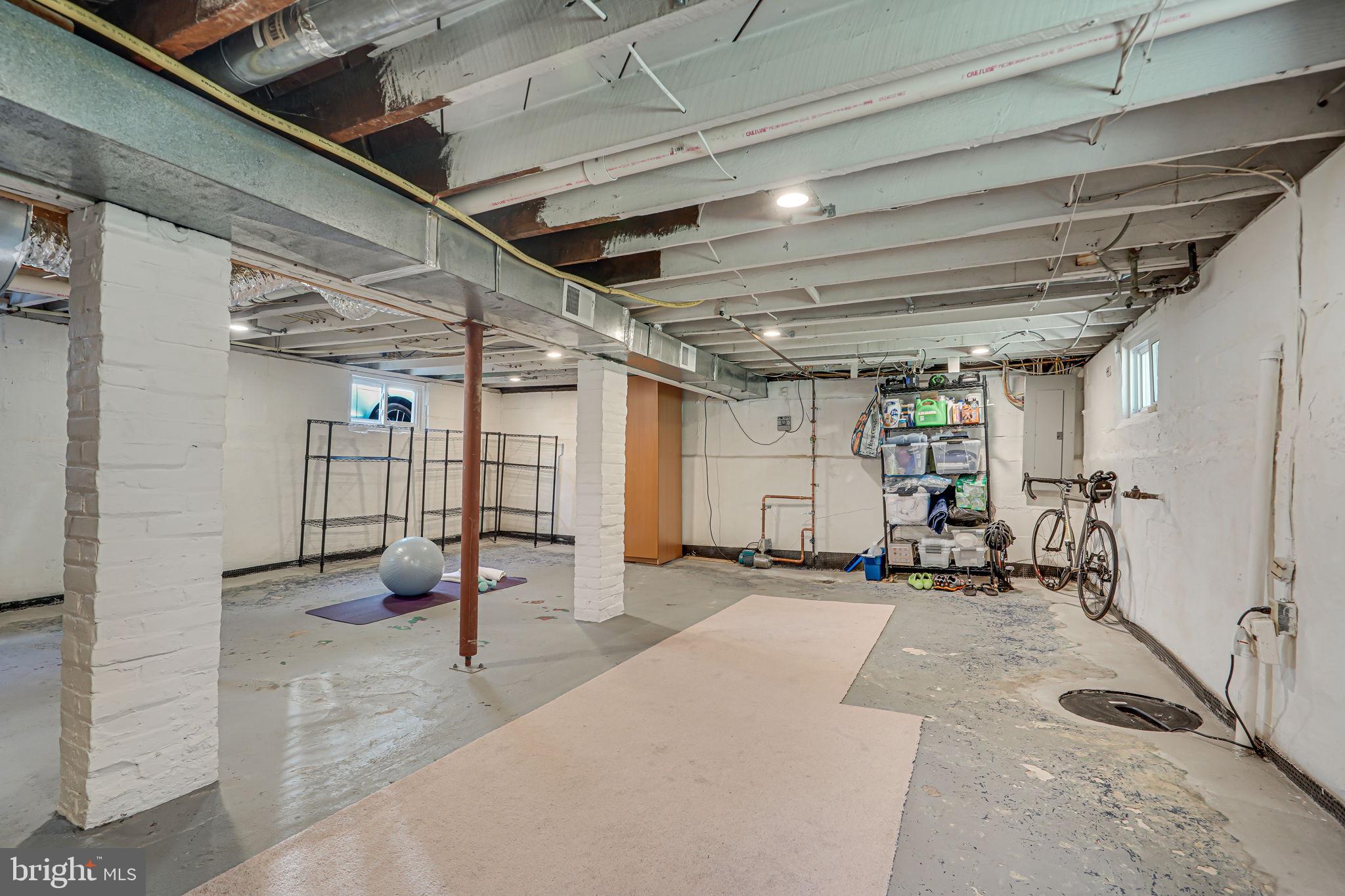 2508 Terrett Ave